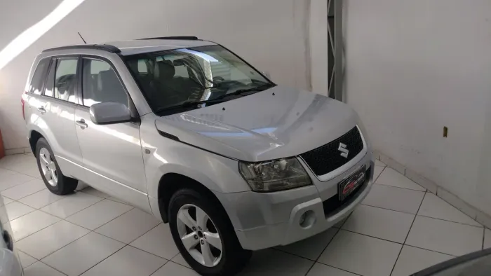 Suzuki Grand Vitara 2.0 16V 4x2/4x4 5P Aut. 2011