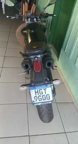 MT 03 CINZA COM MOTOR DE 660 OTIMA PRA QUEM GOSTA DE ACELERAR