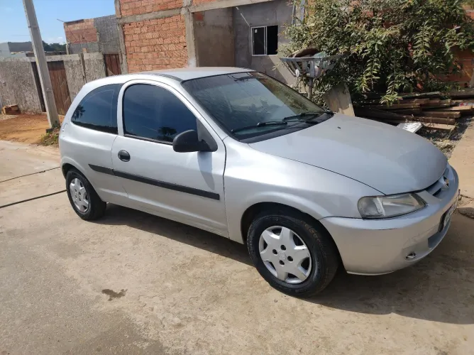 Chevrolet Celta 1.0/super/n.piq.1.0 MPFI VHC 8V 3P 2004