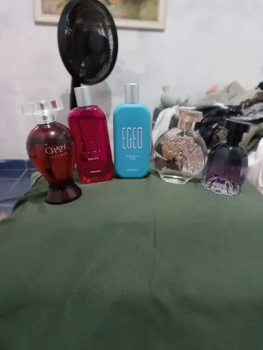 PERFUMES BOTICÁRIO