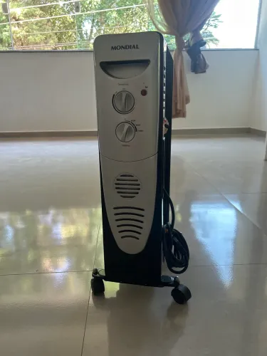 Aquecedor Óleo Mondial 1500W usado