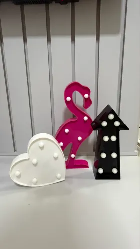 Kit 3 Luminárias Decorativas LED - Flamingo, Coração e Seta