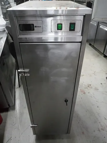 Estufa de alimento Macom, cantoneira , umificador, 8 Gns, 220v, Inox