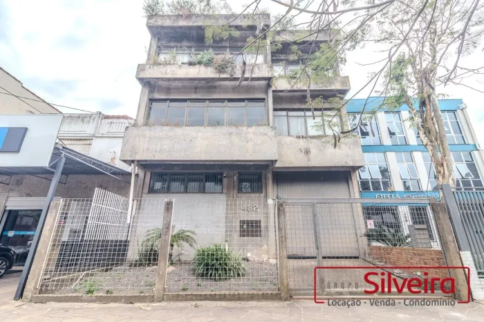 Imóvel Completo para Empresa ou Investidor - 969 m², 4 Pavimentos e Cobertura!