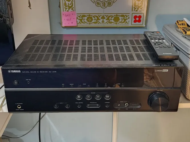 Yamaha RX-V375