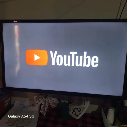 Vendo tv samsung smart 32 polegadas