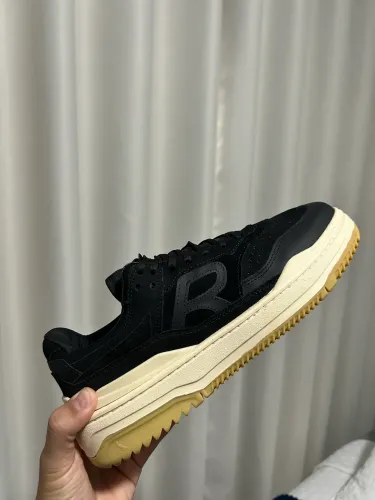 Vendo Tênis Reserva R-Broox