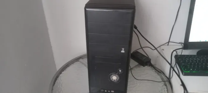 VENDO OU TROCO PC POR VIDEOGAME