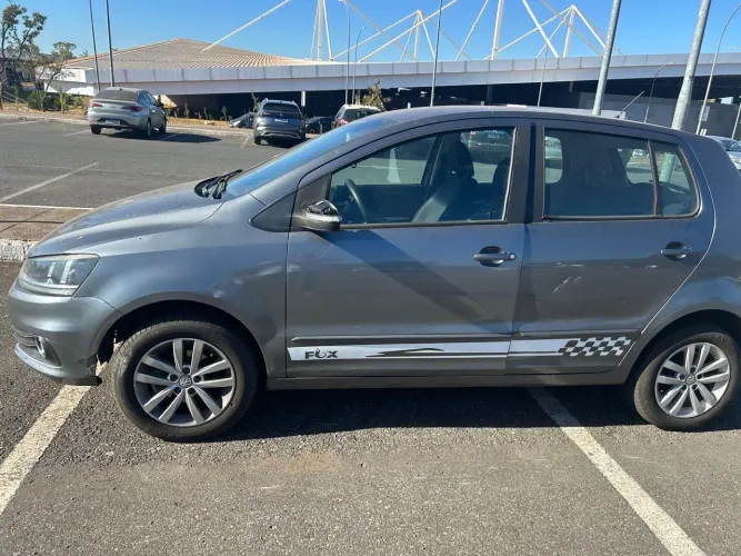 Volkswagen Fox Connect 1.6 Flex 8V 5P 2020