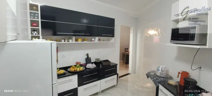 CASA SEMIMOBILIADA 02 DORMITÓRIOS E VAGA DE GARAGEM VILA GALVÃO