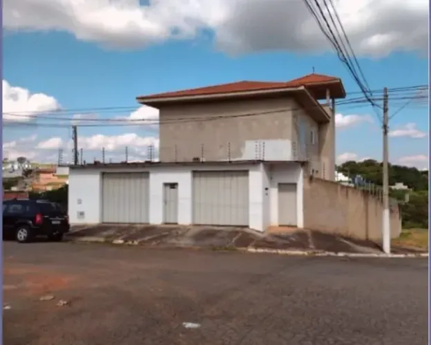 Sobrado com Torre panorâmica e linda vista - Colina Verde - Tatui