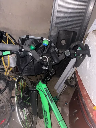 Bicicleta aro 29 nova com freio hidráulico pneu refletivo etc..