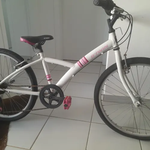 BICICLETA B-TWUIN 24 INFANTIL (com marcha)