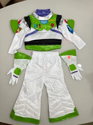 Fantasia buzz lightyear 
