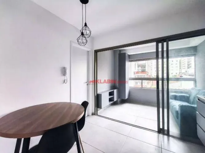 Apartamento com 1 suíte para alugar, 30 m² por R$ 3.686/mês - Aclimação - São Paulo/SP
