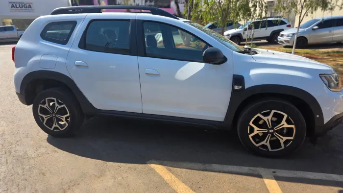 Renault Duster Iconic 1.3 TB 16V Flex Aut. 2024