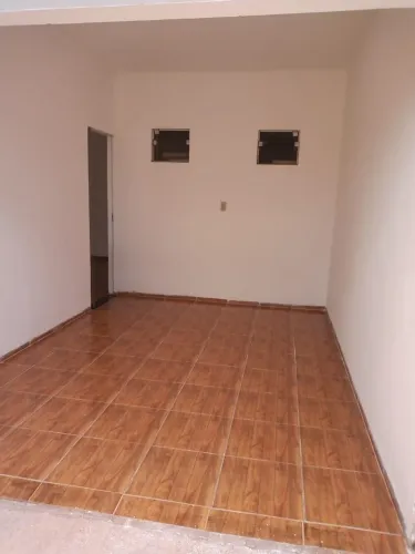 Casa para alugar na 1304 Sul