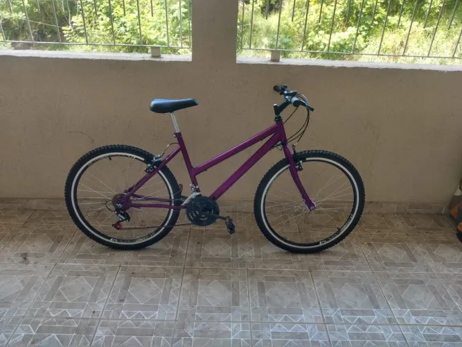 Bike feminina - aro 26 - adulto - 18 marchas