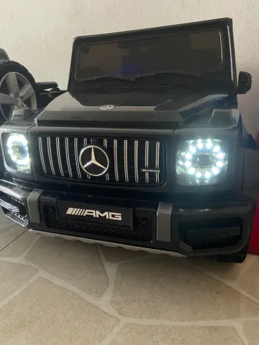 Carrinho elétrico infantil Mercedes G63