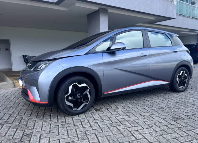 BYD Dolphin EV (Elétrico) 2024