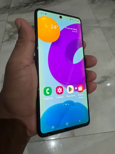 Samsung M52