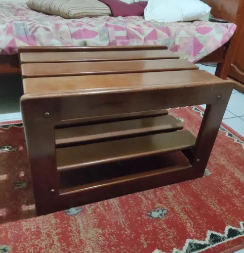 Mesinha de Centro Madeira de Lei (Maciça) 