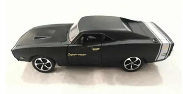 Miniatura Dodge Charger Velozes