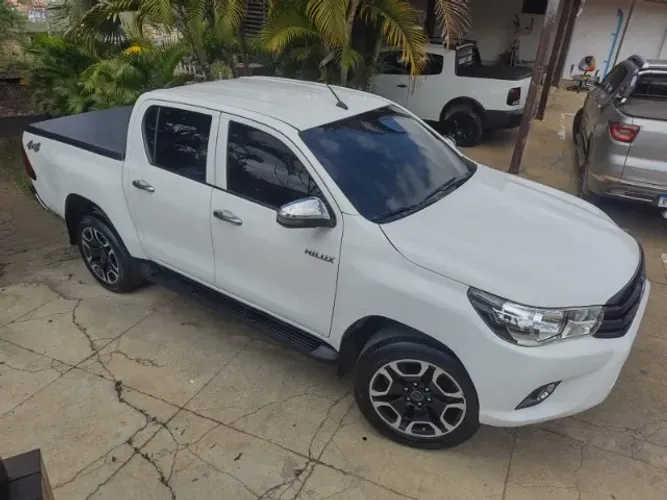 Toyota Hilux CD 4X4 2.8 Diesel Mec. 2020