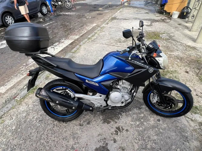Yamaha Fazer 2012