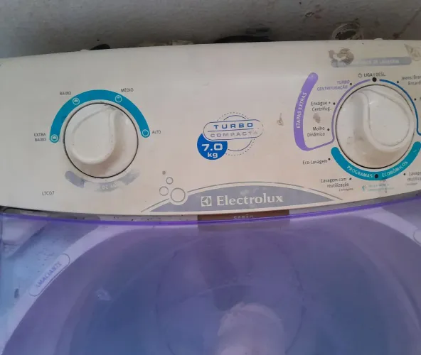 Máquina de Lavar Electrolux