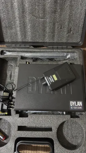 Vendo Transmissor In ear Dylan DSM 300