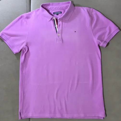 Camiseta polo Tommy Hilfiger - tamanho 176 (P)