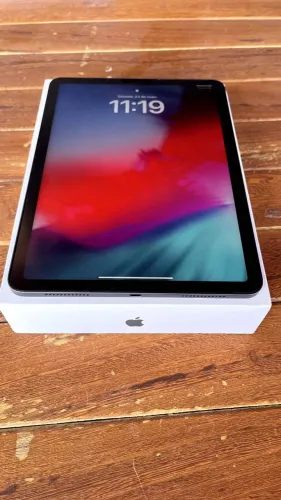 iPad Air M1 256GB - Apenas Venda