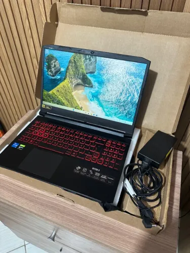Acer Nitro 5 i5-11400H 16GB RAM SSD 512 GB GeForce GTX 1650