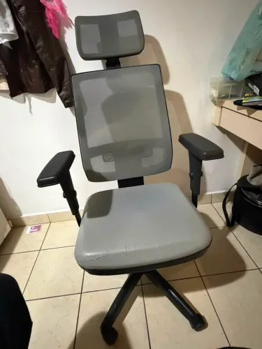 Cadeira Ergométrica Escritório Casa Confortável Reclinável Plaxmetal Cinza