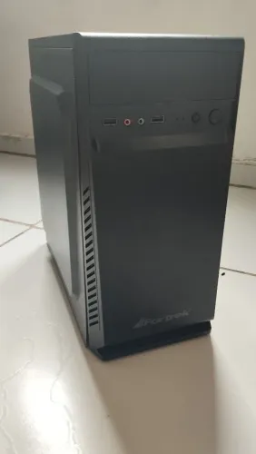 Gabinete para Pc, compacto