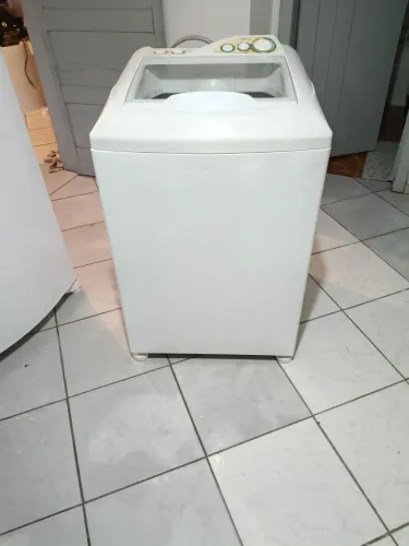 Vendo uma máquina de lavar roupa 8 quilos da Consul cargo turbo bem silincioza