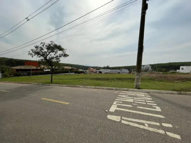Terreno em Condomínio para Venda em Araçoiaba da Serra, --