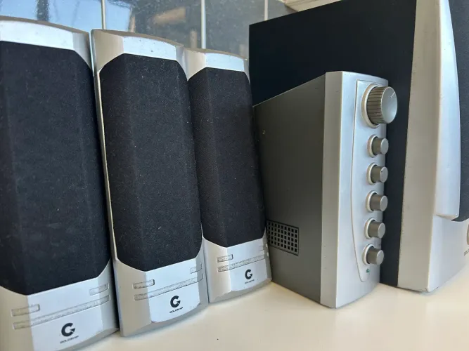 Conjunto de caixa de som para computador