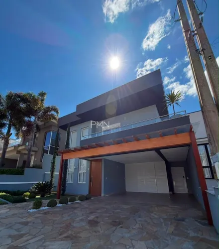 Sobrado à venda em Valinhos, Roncáglia, com 3 suítes, com 249.51 m²