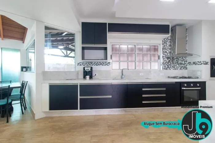 House em Curitiba - Paraná, Guabirotuba