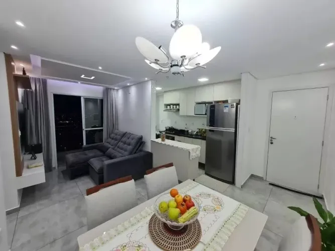 Apartamento à venda no Condomínio Jr. Valência, Sorocaba/SP.