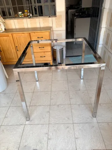 Mesa quadrada para cozinha