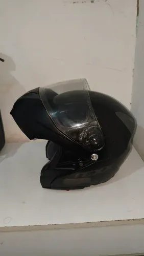 Capacete Texx escamoteável com óculos 