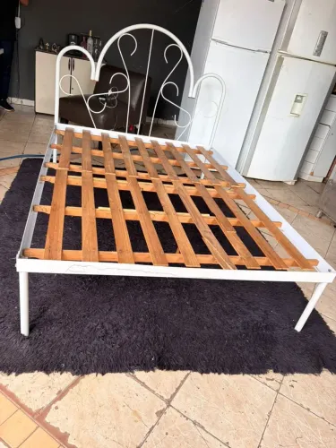 Cama tubular de casal ((ENTREGO GRATIS))