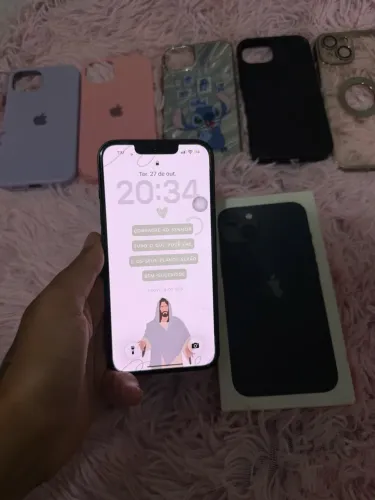 iPhone 13 super conservado 