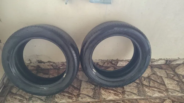 Pneu 205 55 R17