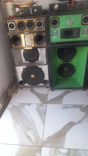 Caixas de som ( paredão )