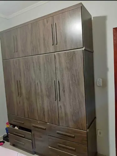 Guarda-Roupa
