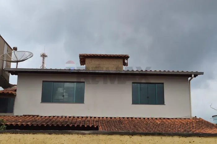 "Jardim Canadá - Casa Moderna, 3 Quartos, Ótimo Preço"